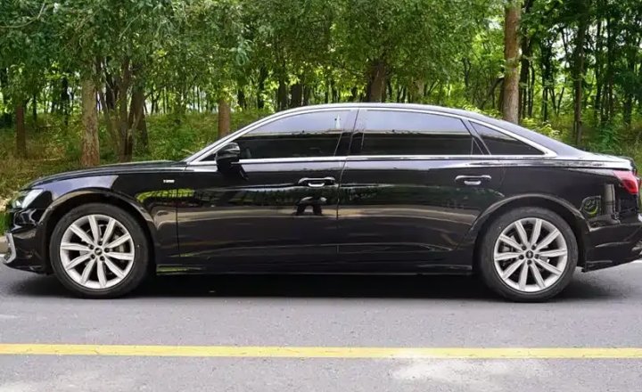 奥迪 A6L 2024款 45 TFSI 臻选动感型