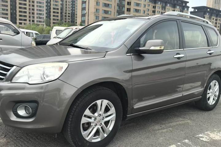 哈弗 H6 2012款 2.4L 自动两驱精英型