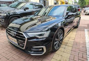 奥迪 A6L 2023款 改款 45 TFSI 臻选动感型