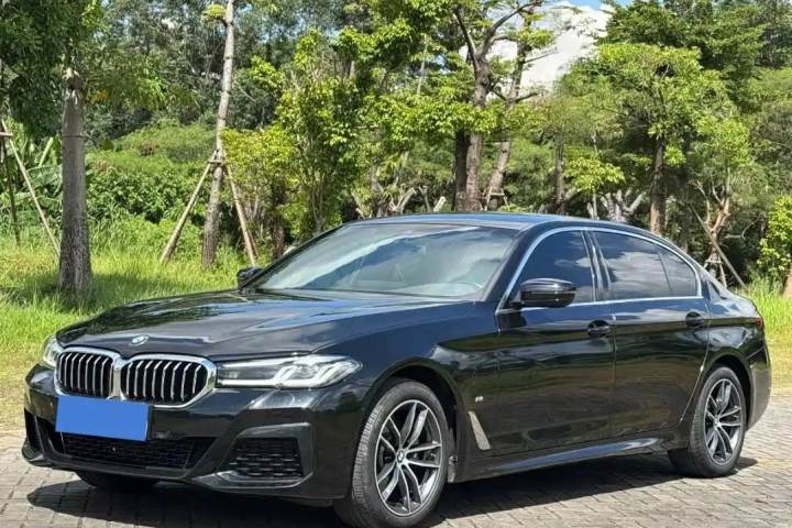 宝马 5系 2022款 525Li M运动套装