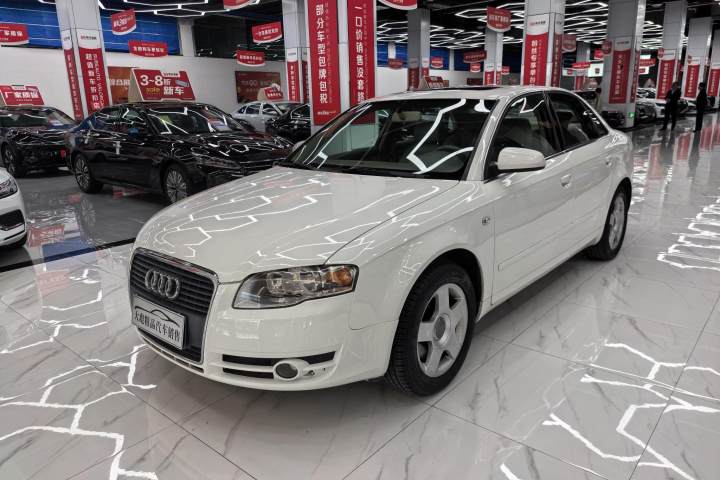 奥迪 A4 2006款 1.8T 7挡自动舒适型