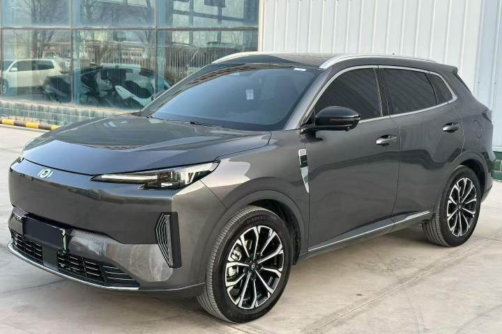 长安启源 Q05经典 真香版 125 超越型