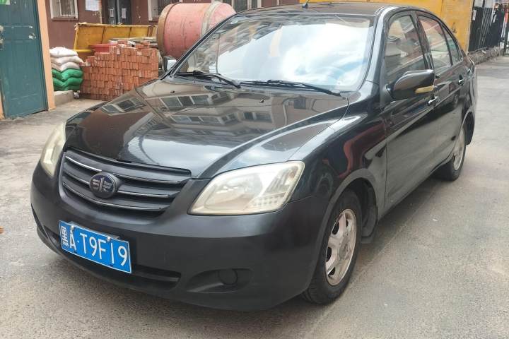 一汽 夏利N5 1.0L 手动标准型