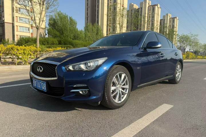 英菲尼迪 Q50L 2.0T 悦享版