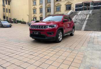 Jeep 指南者 2017款 200T 自动家享版
