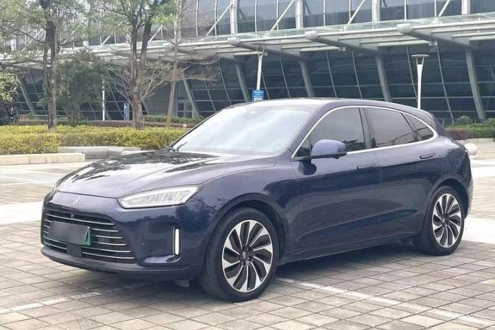 AITO 问界 问界M5 2022款 增程四驱性能版