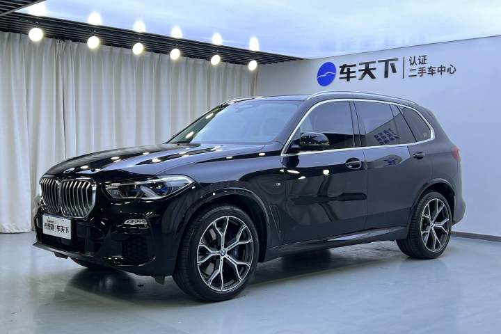 宝马 X5(进口) 2021款 改款 xDrive40i 尊享型 M运动套装