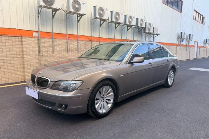 宝马 7系 740Li
