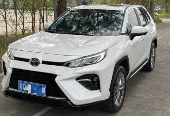 丰田 威兰达 2022款 2.0L CVT两驱骑士版