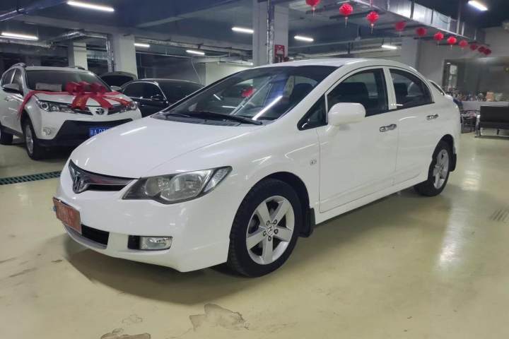 思铭  1.8L 自动