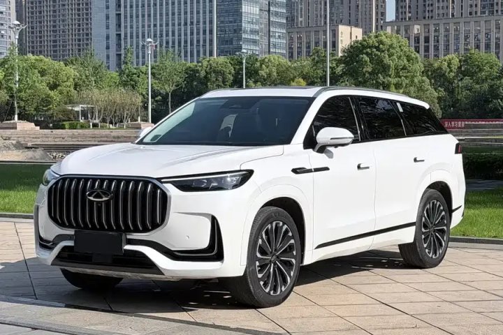 奇瑞 瑞虎9 2023款 2.0T 自动两驱尊贵版 7座