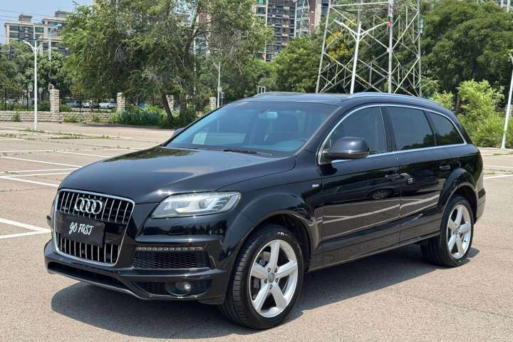 奥迪 Q7 2014款 35 TFSI 运动型