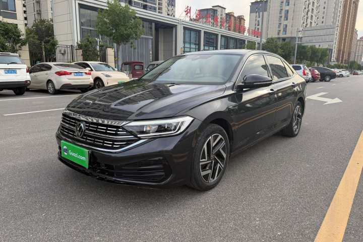 大众 速腾 300TSI DSG超越版