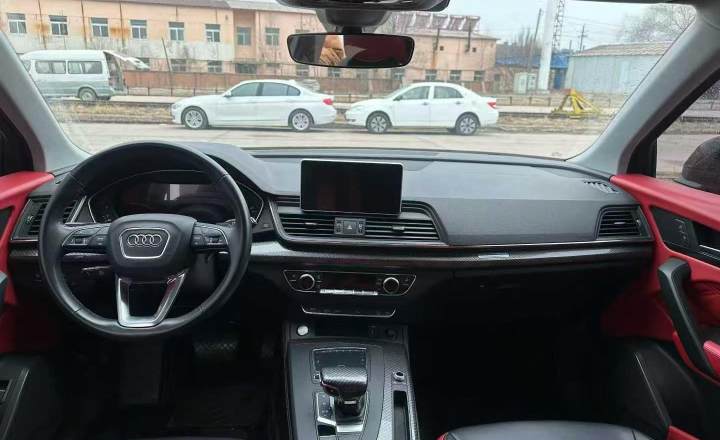 奥迪 Q5L 2018款 40 TFSI 荣享时尚型 国V