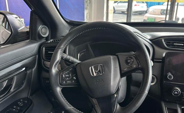 本田 CRV 2021款 240TURBO CVT两驱黑爵士版