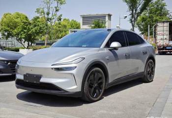 乐道 L60 2025款 60kWh 后驱版
