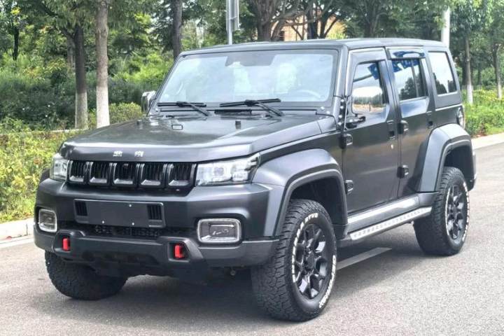 北京越野 BJ40 2021款 2.0D 自动四驱刀锋英雄版侠客型