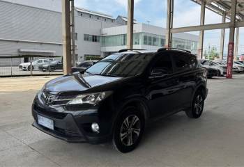 丰田 RAV4荣放 2015款 2.0L CVT两驱风尚版