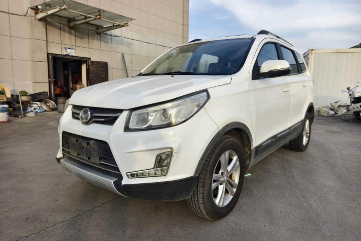 北汽幻速 S3 1.5L 手动豪华型