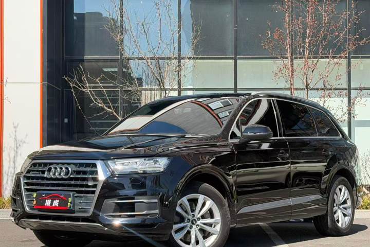 奥迪 Q7 2016款 45 TFSI 技术型