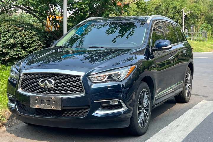 英菲尼迪 QX60(进口) 2.5 S/C Hybrid 两驱冠军家庭版
