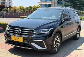 大众 途观L 2024款 出众款 300TSI 自动两驱龙腾版