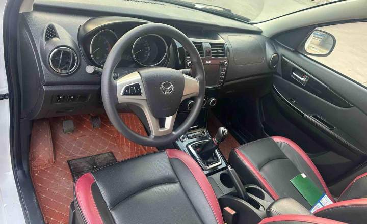 北汽幻速 S3 2014款 1.5L 豪华型 国IV