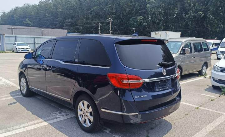 别克 GL8 2014款 3.0L GT豪华商务豪雅版