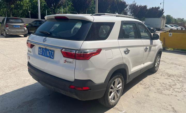 东风风光 风光S560 2018款 1.8L CVT精英型 7座