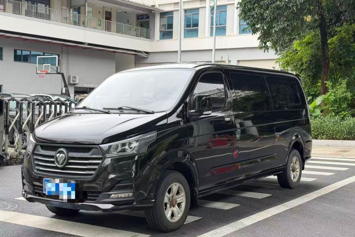 福田 风景G5 2.0T柴油商运版9座多用途乘用车4F20TC3