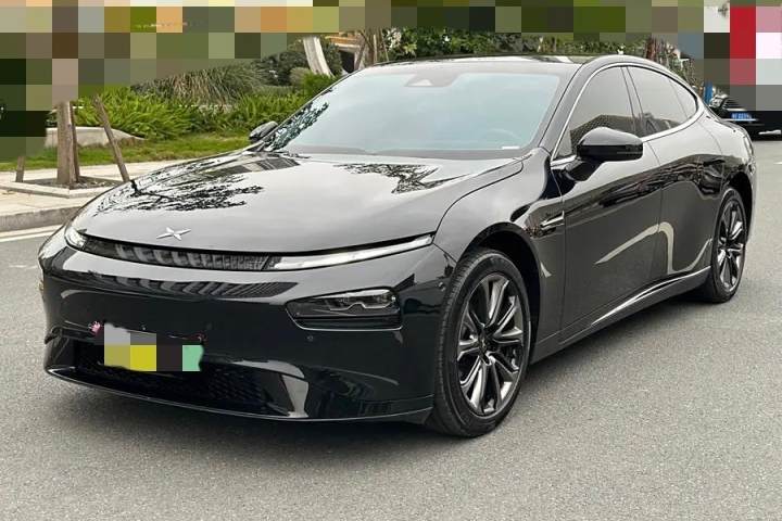 小鹏 P7 后驱长续航智行版