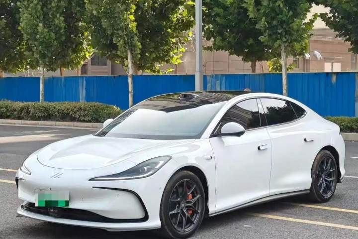 智己汽车 智己L6 Max 标准版