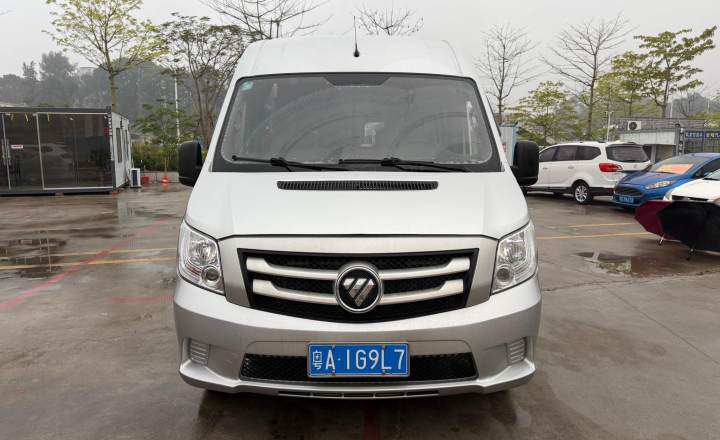 福田 图雅诺 2020款 2.5T 手动通途长轴中顶5/6/7座4J25TC3