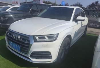 奥迪 Q5L 2020款 40 TFSI 荣享时尚型