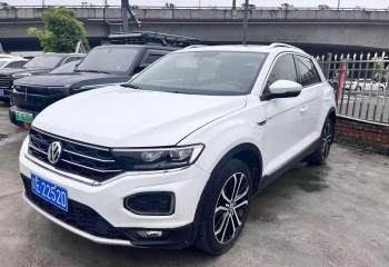大众 TROC探歌 2020款 280TSI DSG两驱豪华型
