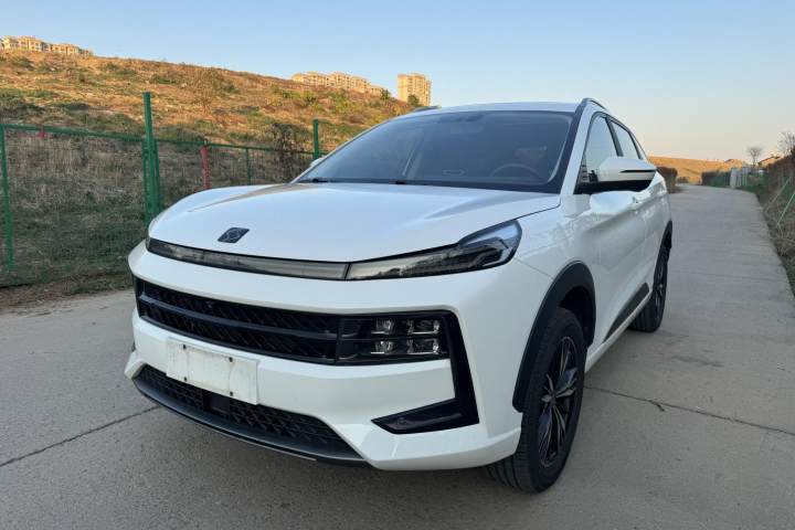 思皓 QX 300T DCT追光版