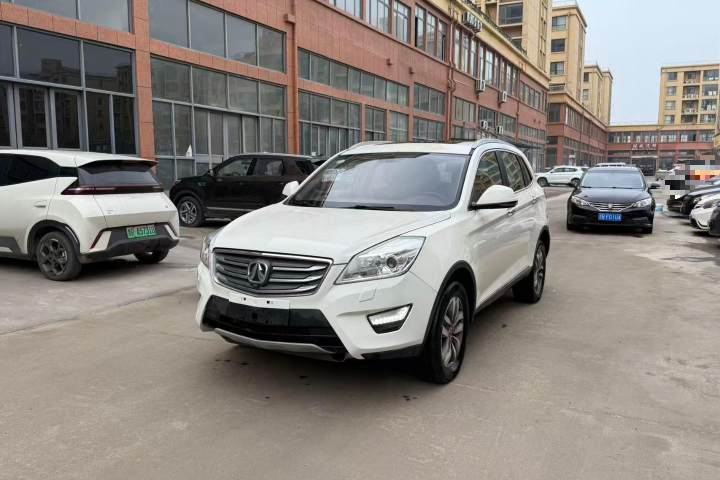 北汽威旺 S50 1.5T CVT乐动尊享型