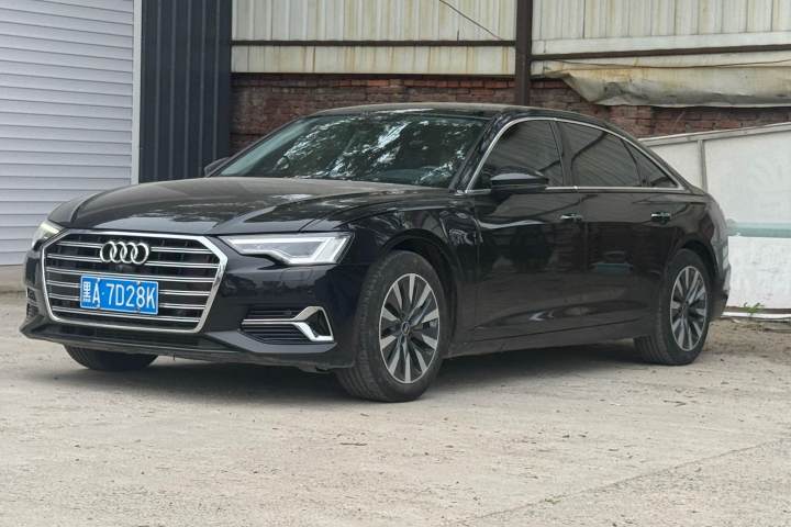 奥迪 A6L 45 TFSI 臻选致雅型