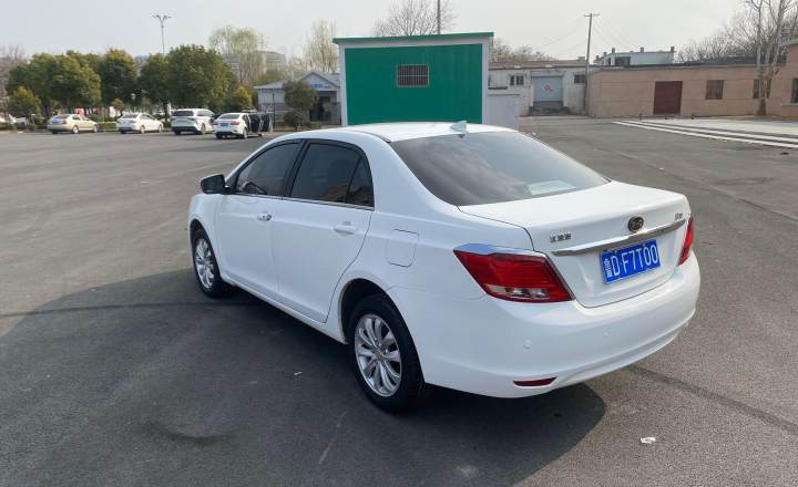 比亚迪 速锐 2012款 1.5TID 自动豪华型