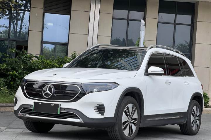 奔驰 EQB 2023款 EQB 260