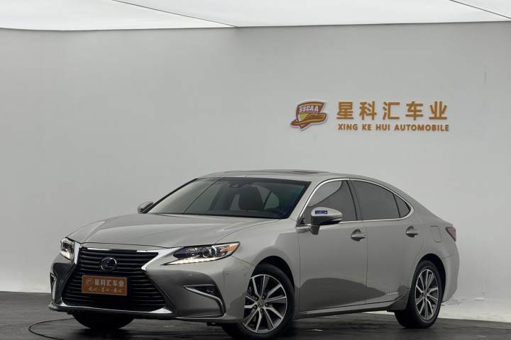雷克萨斯 ES 300h 舒适版