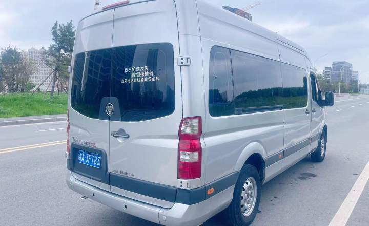 福田 图雅诺 2019款 2.5T 多功能长轴中顶57座4J25TC3