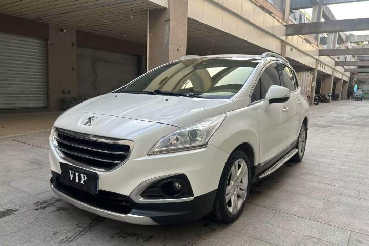 标致 3008 2.0L 自动潮流版
