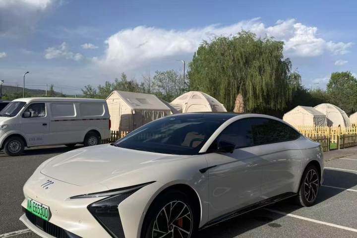 智己汽车 智己L7 Dynamic