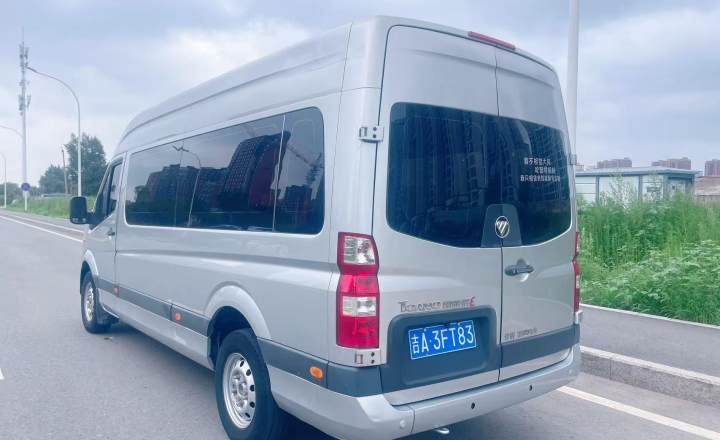 福田 图雅诺 2019款 2.5T 多功能长轴中顶57座4J25TC3