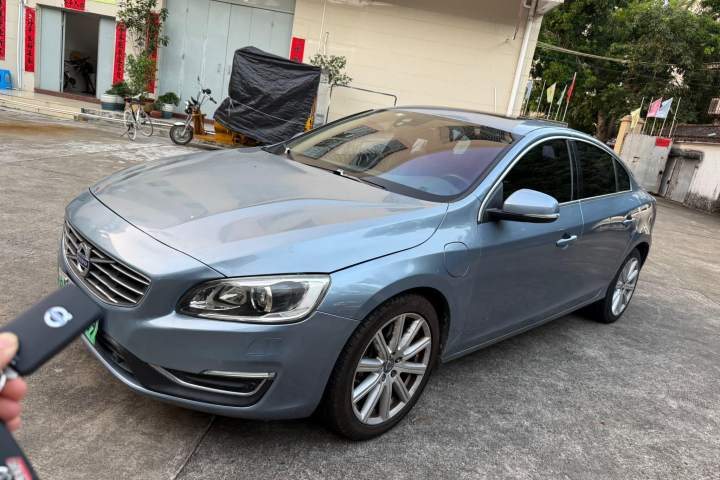 沃尔沃 S60插电式混动 S60L E驱混动 T6智驭版