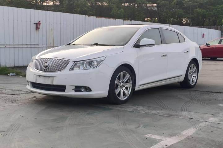 别克 君越 2.4L SIDI豪华版