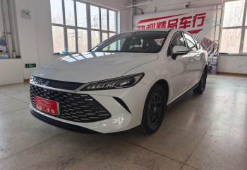 比亚迪 秦PLUS 2025款 DMi 智驾版 55KM领先型