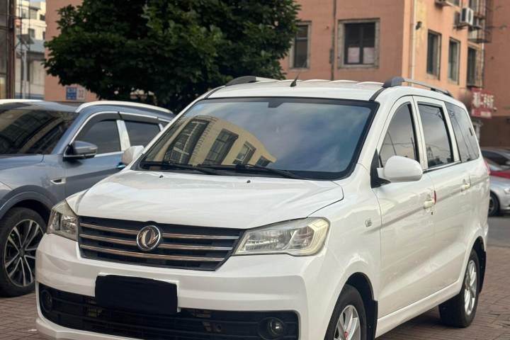 东风风光 风光330 1.5L 330S 舒适型国VI DK15