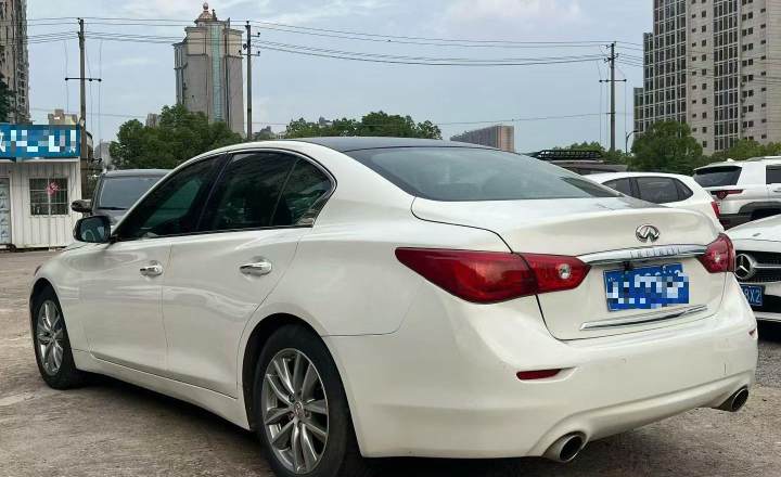 英菲尼迪 Q50 2014款 2.0T 豪华版